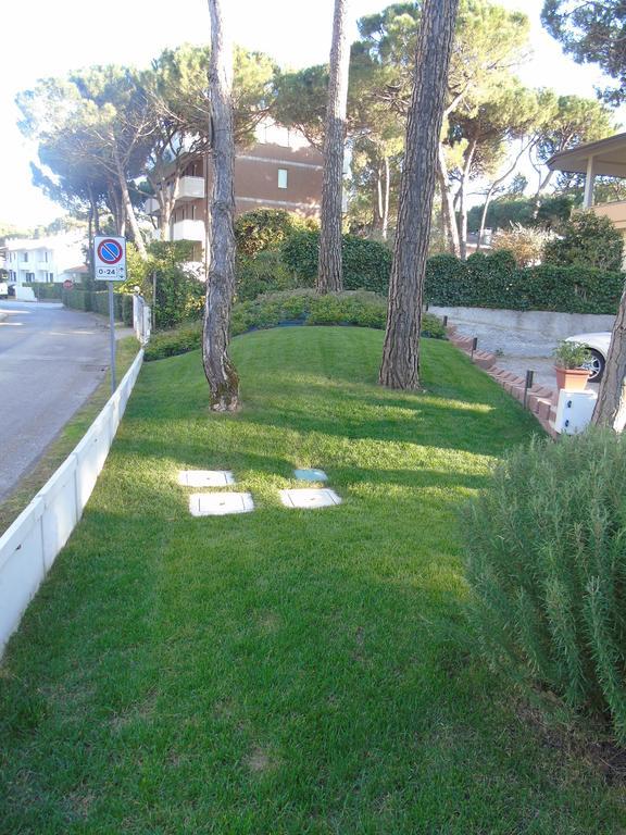 Villa Valeria Lignano Sabbiadoro Dış mekan fotoğraf